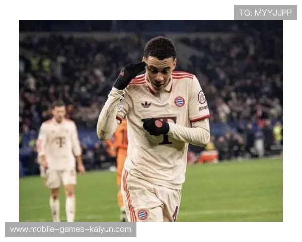 拜仁借助节奏转变寻找空间,穆西亚拉突破干净 拜仁借助节奏转变寻找空间,穆西亚拉突破干净